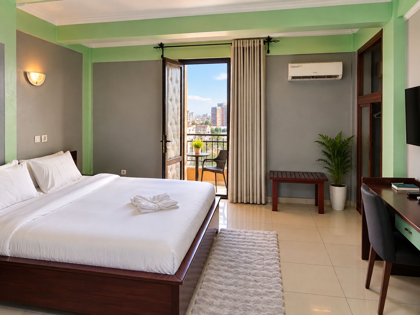 Chambre double avec balcon